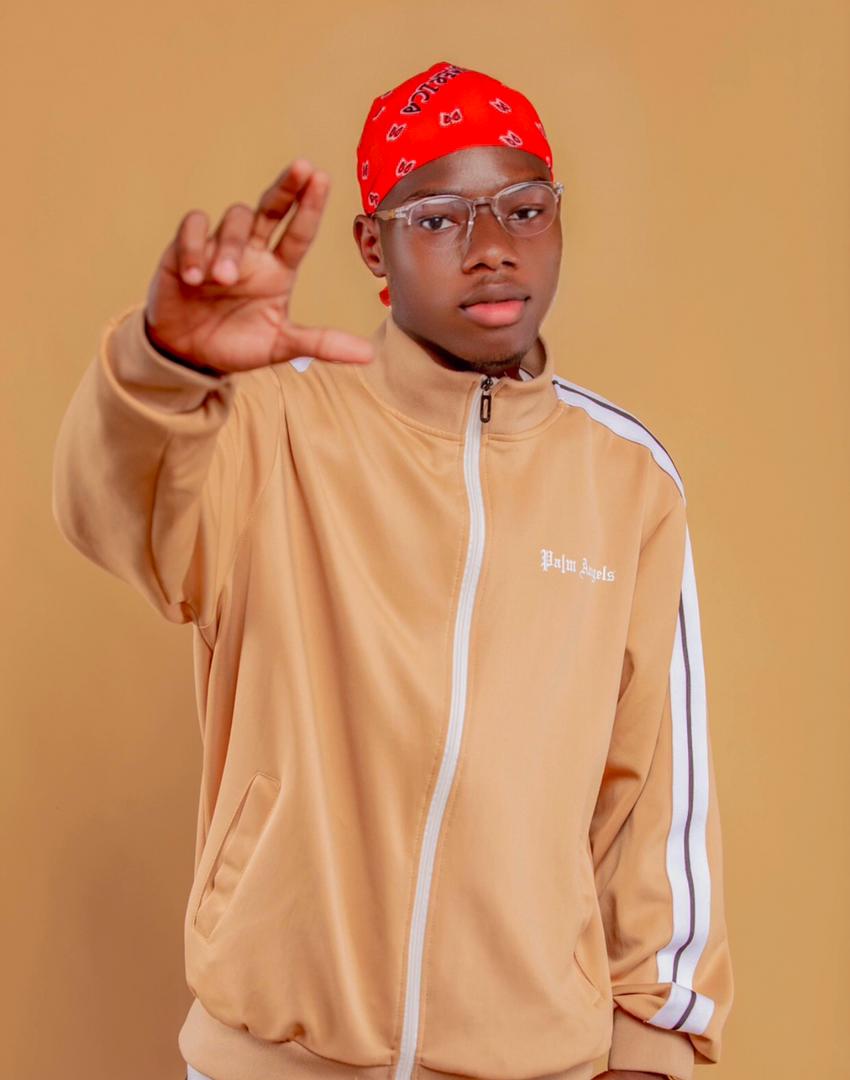Contestant photo