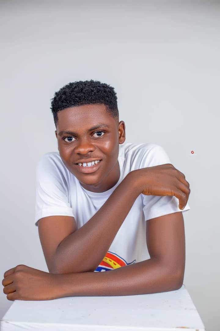 Contestant photo